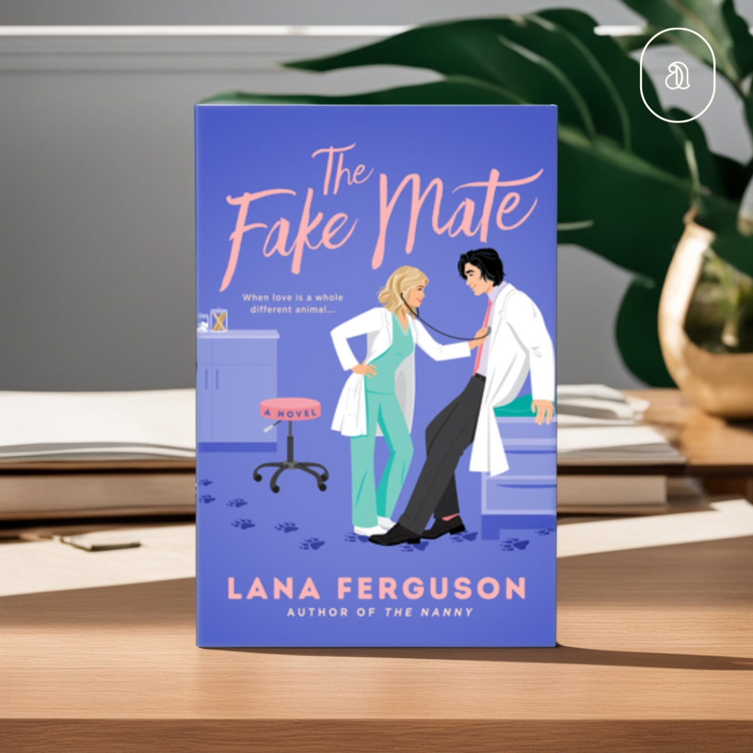 *December Book 1: The Fake Mate (Romance)